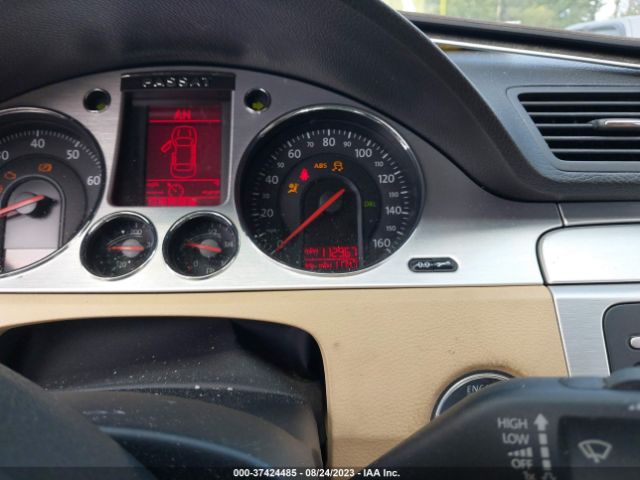 2008 VOLKSWAGEN PASSAT WVWCU73C88E071994 Photo 6