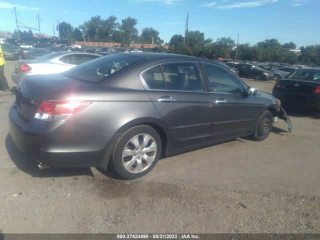 2008 HONDA ACCORD SDN 1HGCP36868A008909 Photo 3
