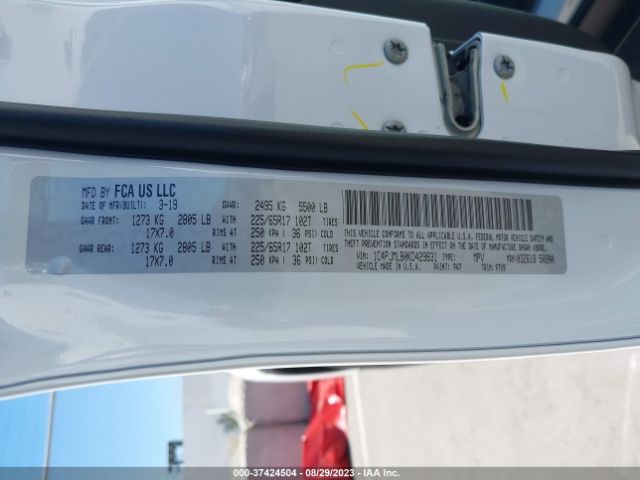 1C4PJMLB0KD429831 Jeep Cherokee Latitude Plus