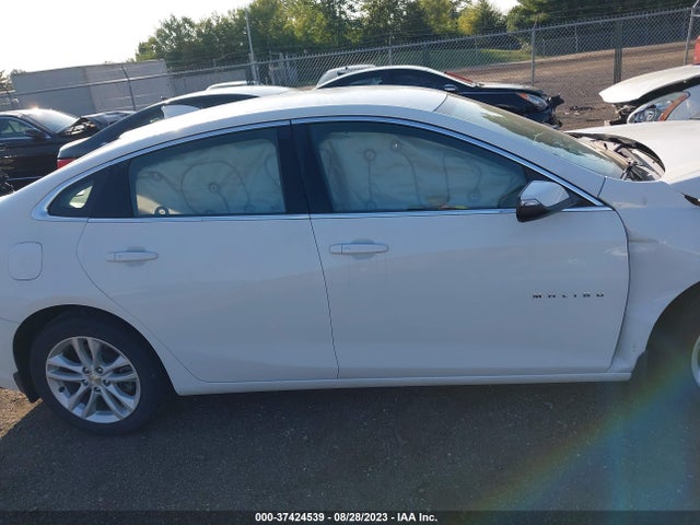 Chevrolet MALIBU LT 2016 1G1ZE5ST4GF320175 Image 13