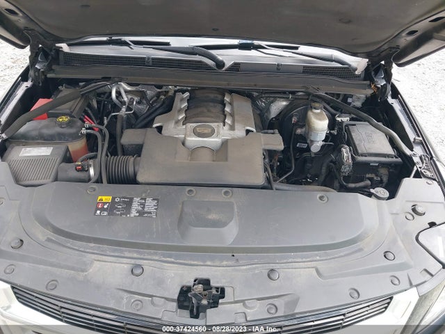 1GYS4BKJ8GR373155 Cadillac Escalade Luxury Collection
