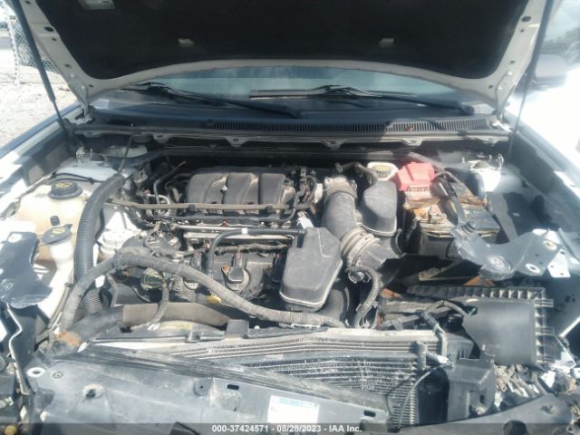 2FMGK5B82FBA07513 Ford FLEX SE
