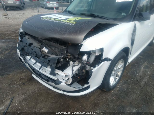 2FMGK5B82FBA07513 Ford FLEX SE