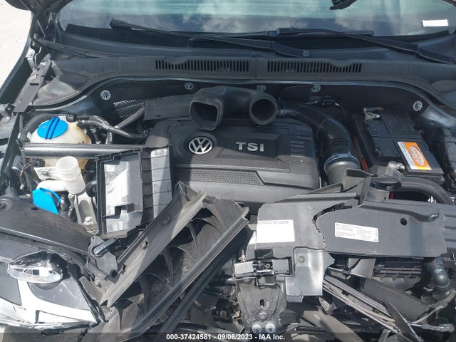 3VWD17AJ9GM291665 Volkswagen Jetta Sedan 1.8t Sport