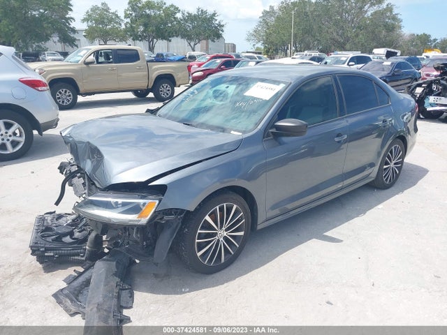 3VWD17AJ9GM291665 Volkswagen Jetta Sedan 1.8t Sport