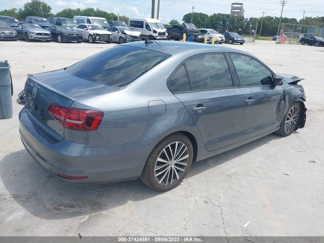 3VWD17AJ9GM291665 Volkswagen Jetta Sedan 1.8t Sport