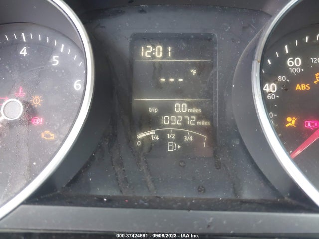 3VWD17AJ9GM291665 Volkswagen Jetta Sedan 1.8t Sport