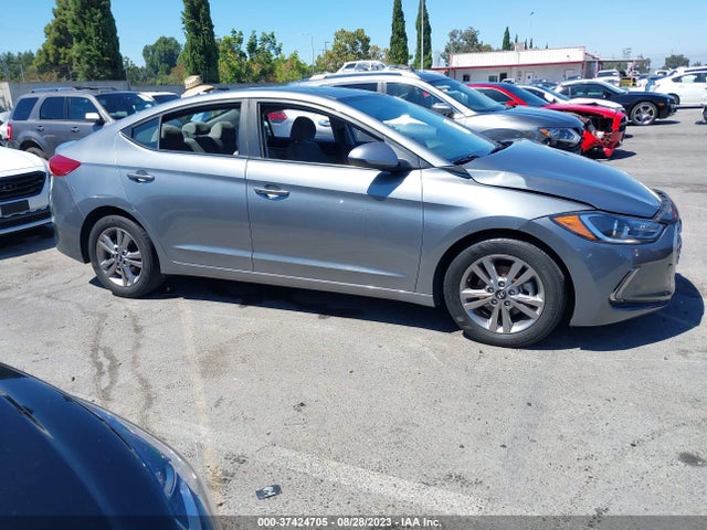 Hyundai Elantra Value Edition 2018 KMHD84LF6JU560824 Image 13