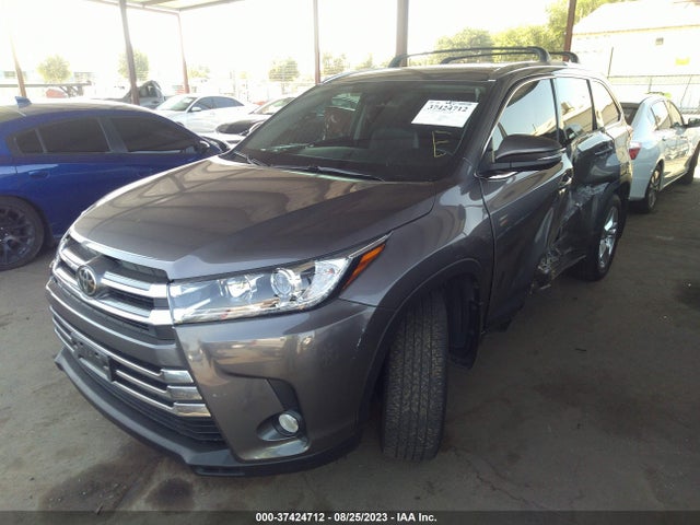 Toyota Highlander Limited 2017 5TDDZRFH3HS378332 Image 2
