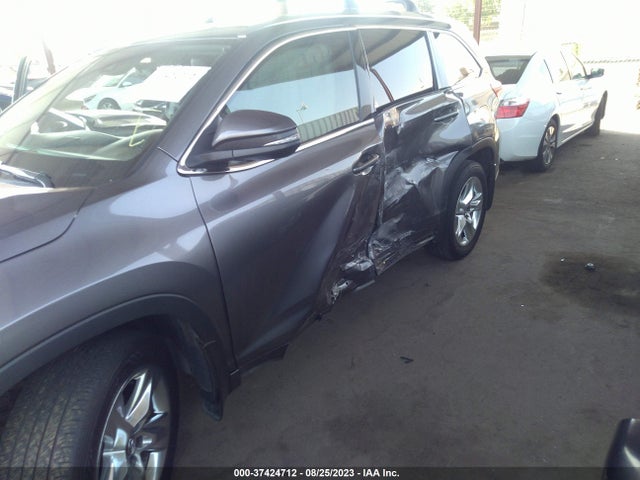 Toyota Highlander Limited 2017 5TDDZRFH3HS378332 Image 12