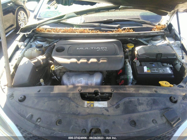 Chrysler 200 Limited 2016 1C3CCCAB7GN139131 Image 10