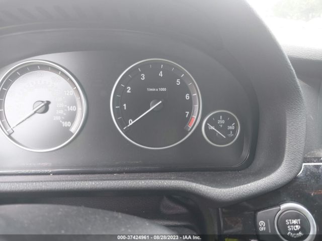 5UXWZ7C38H0V88142 BMW X3 Sdrive28i