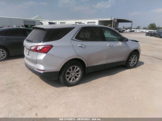 Chevrolet EQUINOX LT 2018 2GNAXSEV2J6212740 Image 4