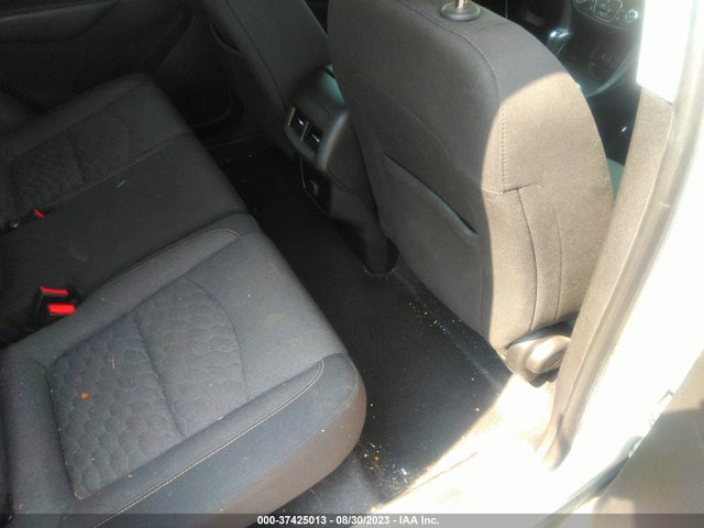 Chevrolet EQUINOX LT 2018 2GNAXSEV2J6212740 Image 8