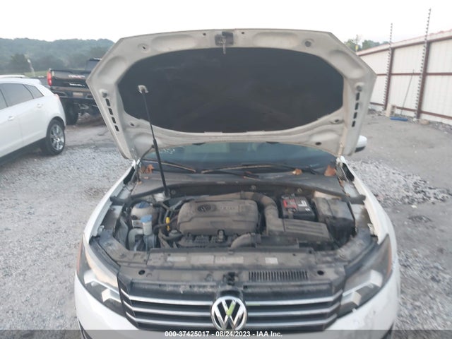 1VWBS7A30EC057466 Volkswagen PASSAT SE