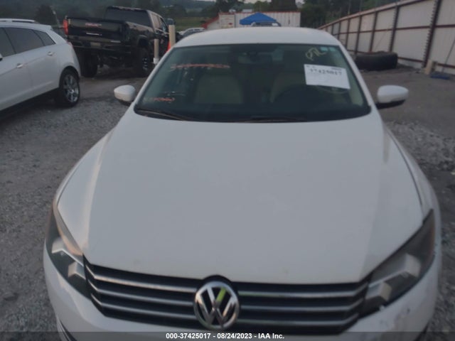 1VWBS7A30EC057466 Volkswagen PASSAT SE