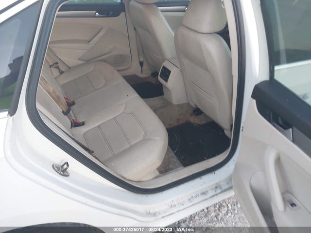 1VWBS7A30EC057466 Volkswagen PASSAT SE