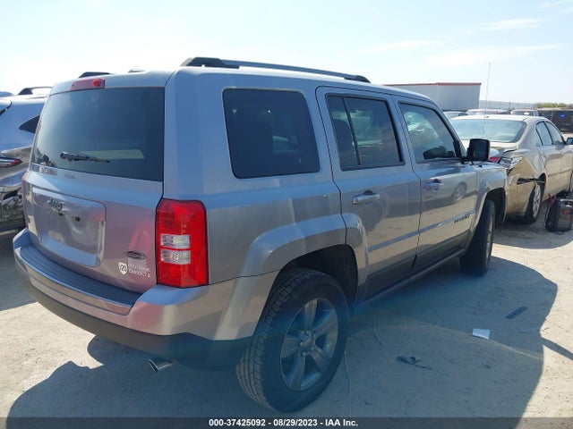 1C4NJPBA0GD642433 Jeep Patriot Sport Se