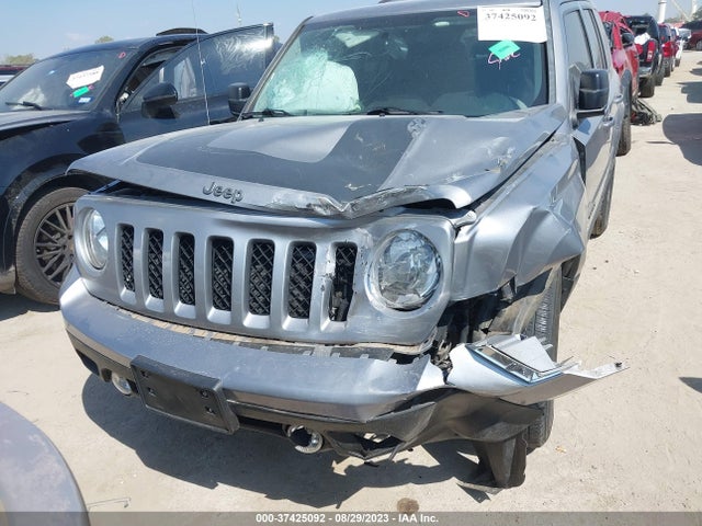 1C4NJPBA0GD642433 Jeep Patriot Sport Se