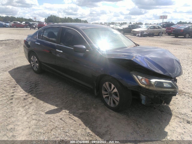 2014 1HGCR2F30EA102630 main image