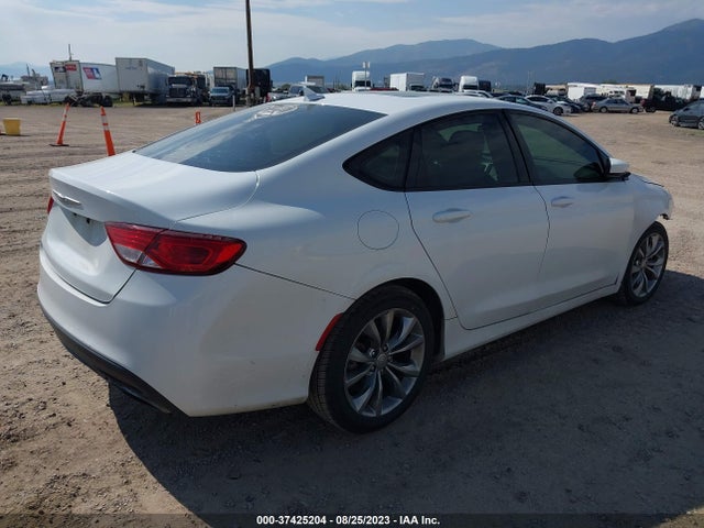 Chrysler 200 S 2015 1C3CCCBB2FN550658 Image 4