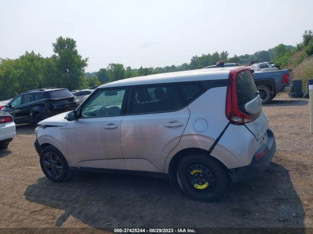 KNDJ23AU4M7796752 KIA SOUL S