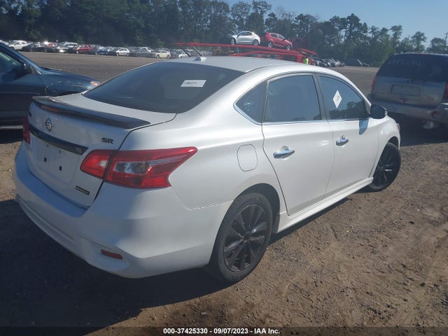 Nissan SENTRA SR 2018 3N1AB7AP8JY273622 Image 4