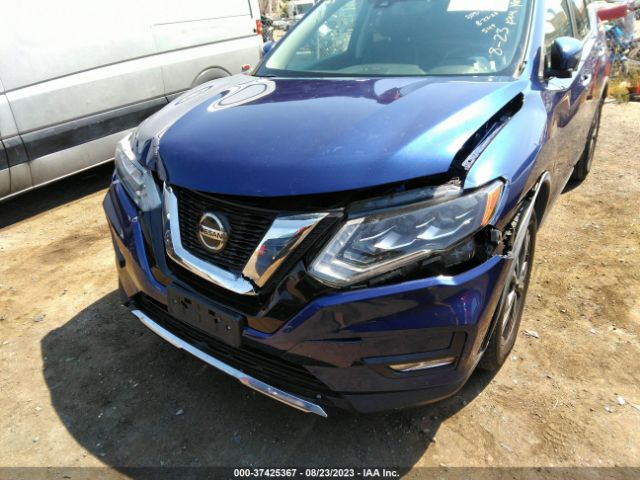 JN8AT2MT6JW454459 Nissan Rogue Sl
