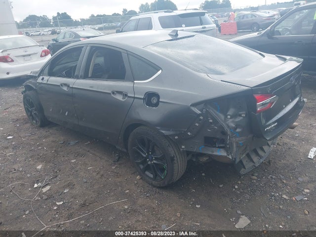 3FA6P0HD8LR121835 Ford FUSION SE