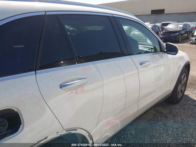WDC0G4JB9K1000749 Mercedes-Benz Glc Glc 300