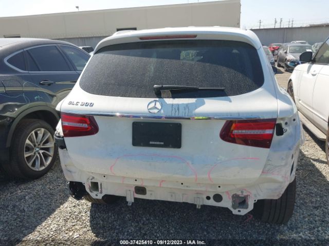 WDC0G4JB9K1000749 Mercedes-Benz Glc Glc 300