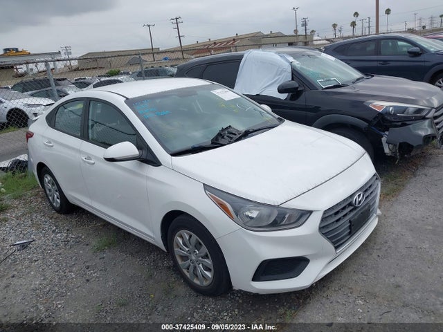 2018 3KPC24A36JE017790 main image