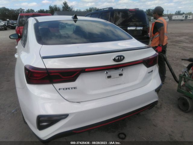 3KPF34AD8LE262094 KIA Forte Gt-line