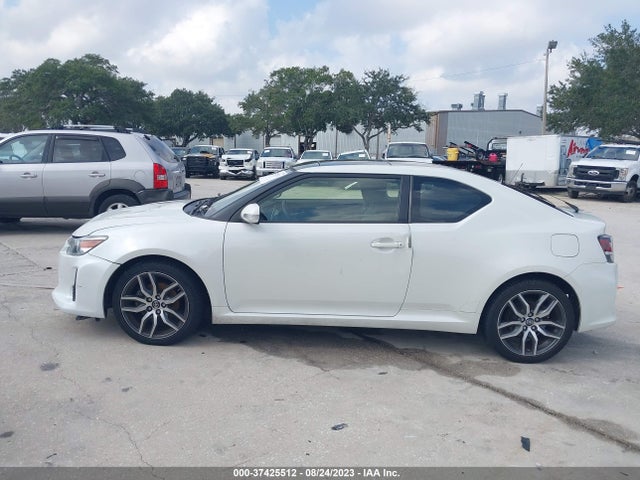 Scion TC 2016 JTKJF5C76GJ020887 Image 13