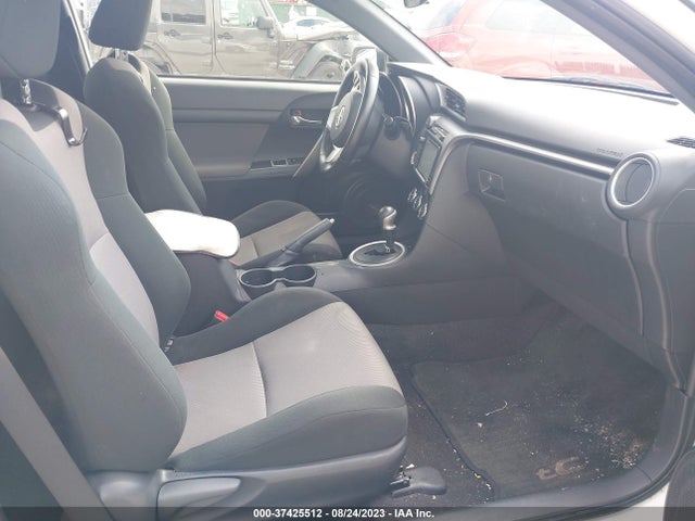 JTKJF5C76GJ020887 Scion TC