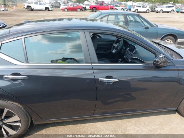 1N4BL4DV3MN386733 Nissan Altima 2.5 Sv