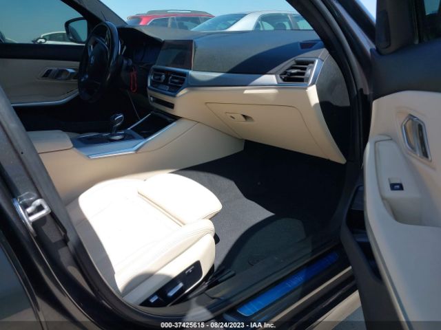 3MW5R1J0XM8B73534 BMW 3 Series 330i