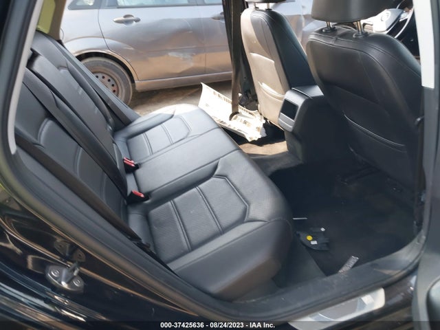1VWDT7A33HC073512 Volkswagen Passat R-line W/comfort Pkg