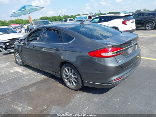 3FA6P0LU9HR358610 Ford Fusion Hybrid Se