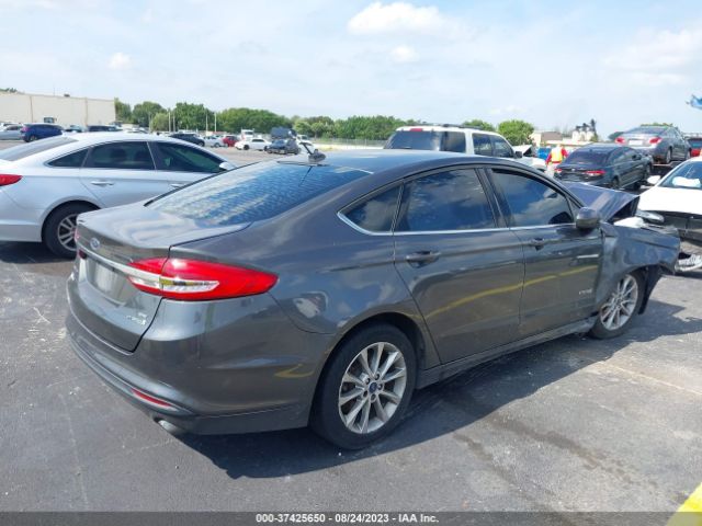3FA6P0LU9HR358610 Ford Fusion Hybrid Se