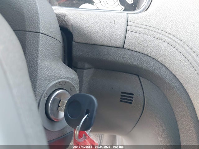Chevrolet Traverse Ls 2014 1GNKRFEDXEJ255390 Image 3