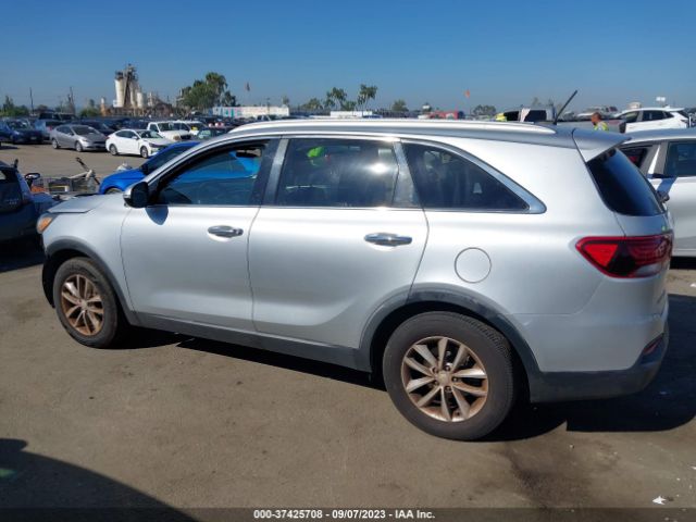 5XYPG4A52JG364198 KIA Sorento Lx V6