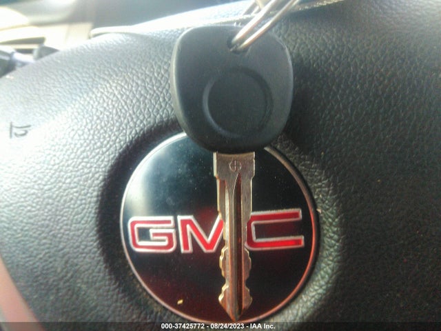 2011 GMC SIERRA 1500 SLE VIN: 3GTP2VE37BG172193