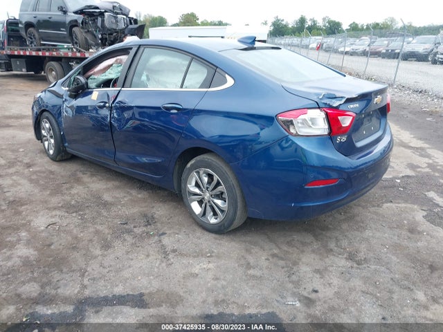 Chevrolet CRUZE LT 2019 1G1BE5SM8K7135575 Image 3