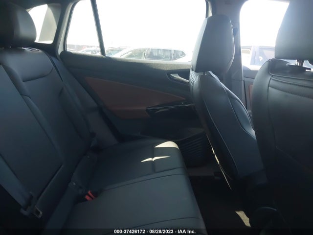 WVGTMPE23MP027772 Volkswagen ID.4 PRO S