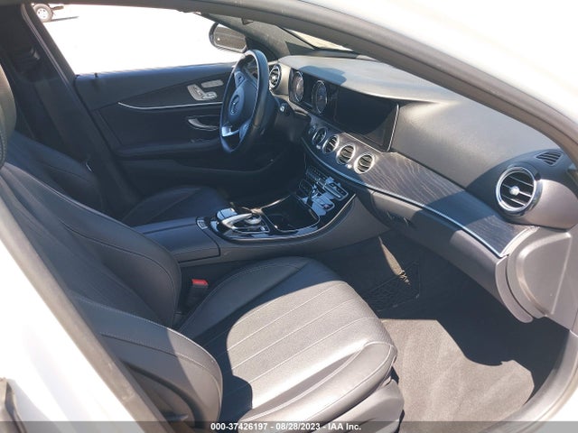 WDDZF4JB3HA121100 Mercedes-Benz E-class E 300