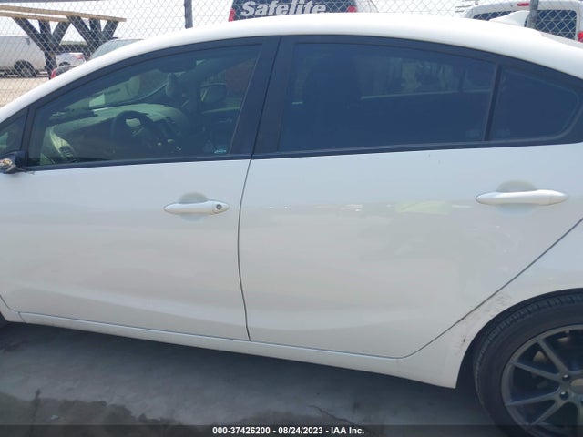2018 KIA FORTE LX VIN: 3KPFK4A70JE229486