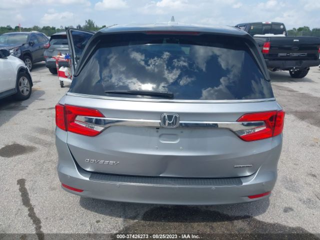 5FNRL6H82JB077516 Honda Odyssey Touring
