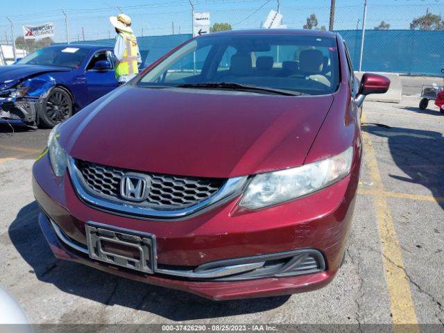 2HGFB2F51FH528977 Honda Civic Sedan Lx