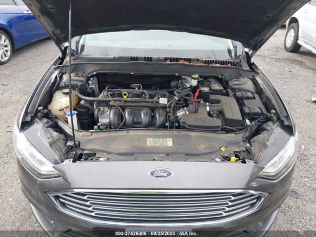 3FA6P0H75JR140592 Ford FUSION SE